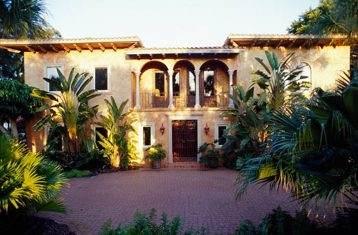 Beacham's-Tuscan-Villa-Dick